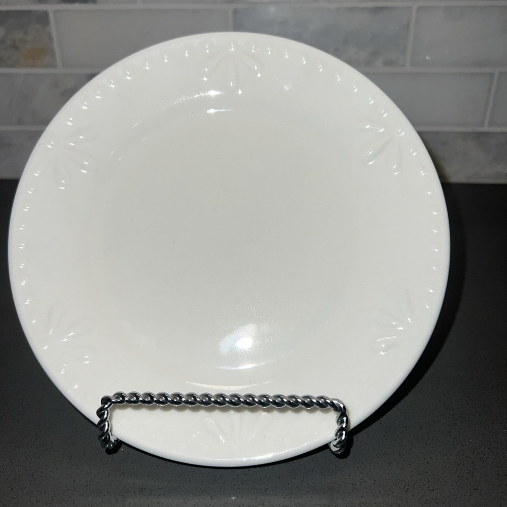 2 Pc Set Totally Today Salad Plates 7" White Embossed Dots & Floral Design Vntg